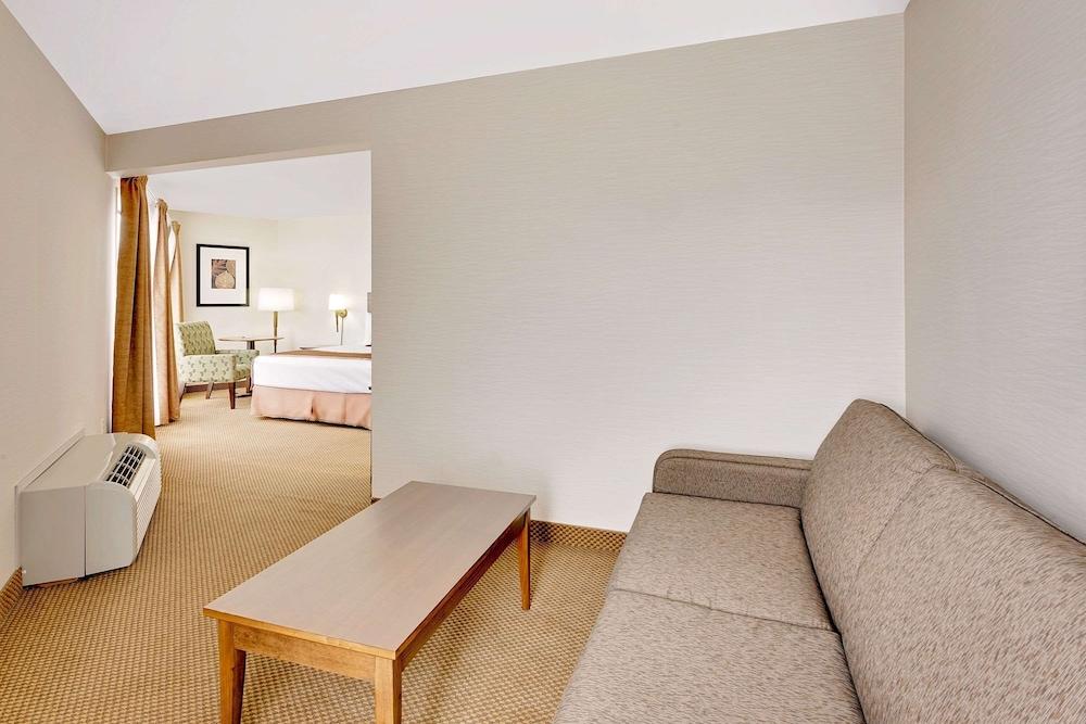 Ramada By Wyndham Kamloops Hotel Luaran gambar