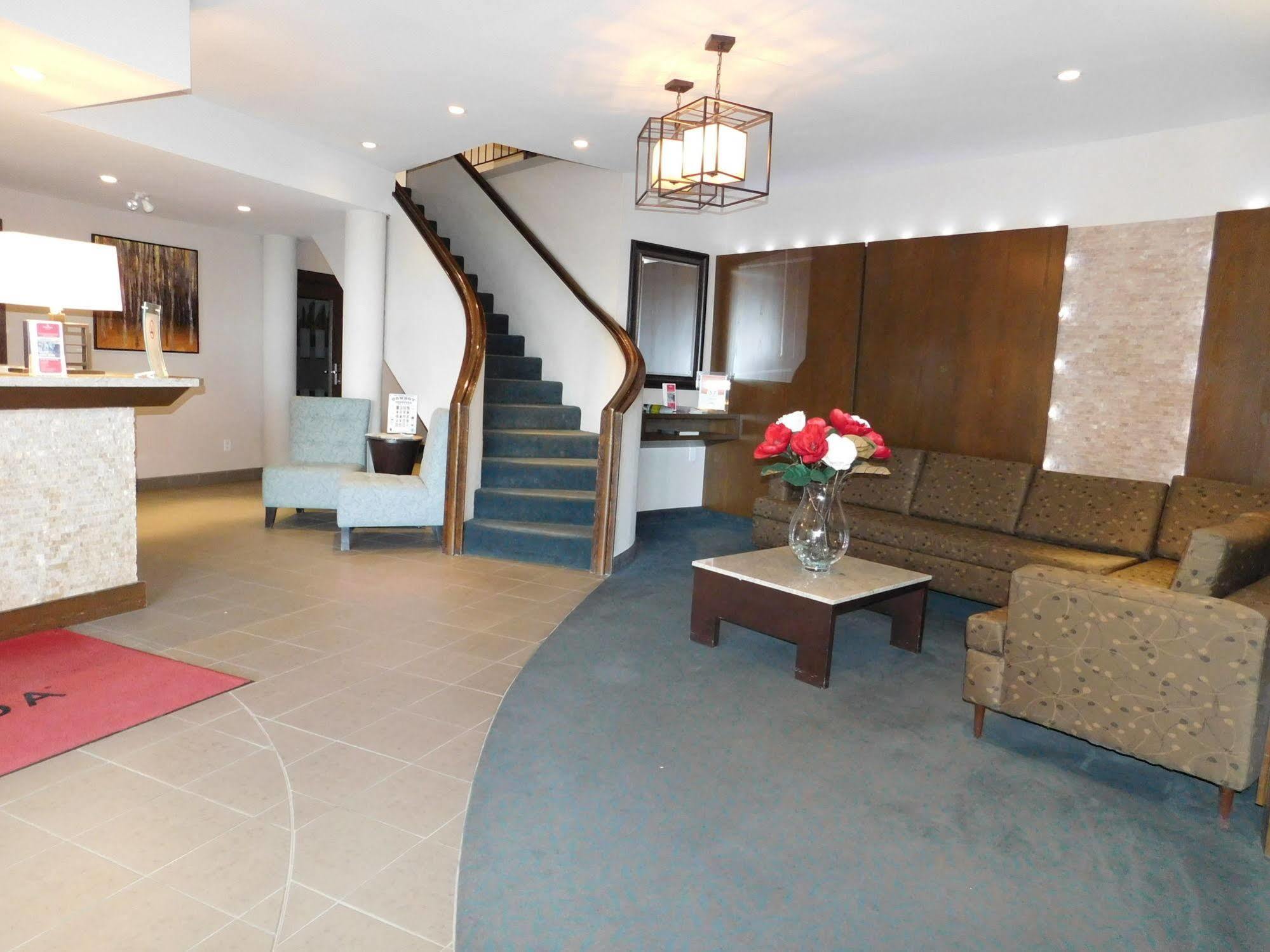 Ramada By Wyndham Kamloops Hotel Luaran gambar